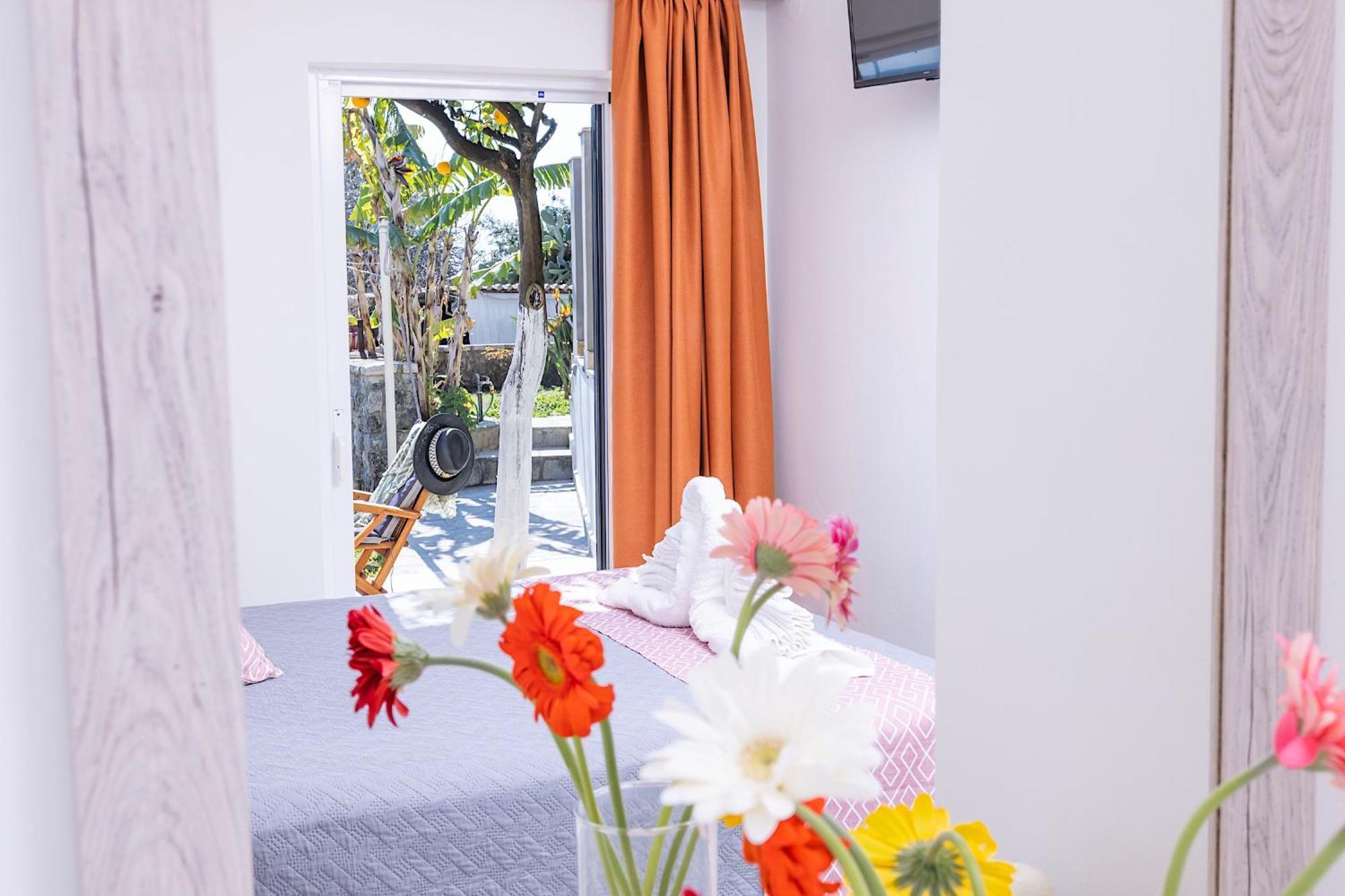 Ad Homes Agios Gordios  Bagian luar foto